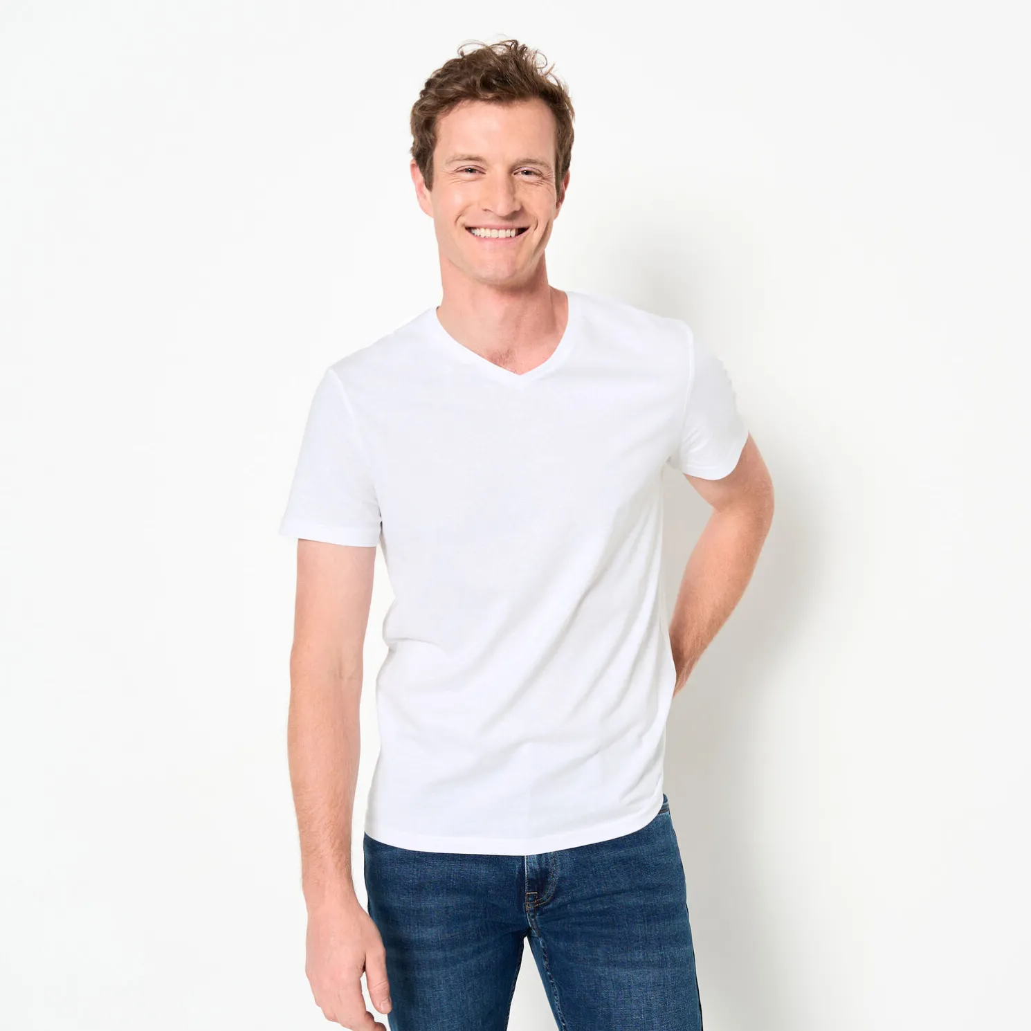 Basic T-shirt met V-hals in biokatoenn