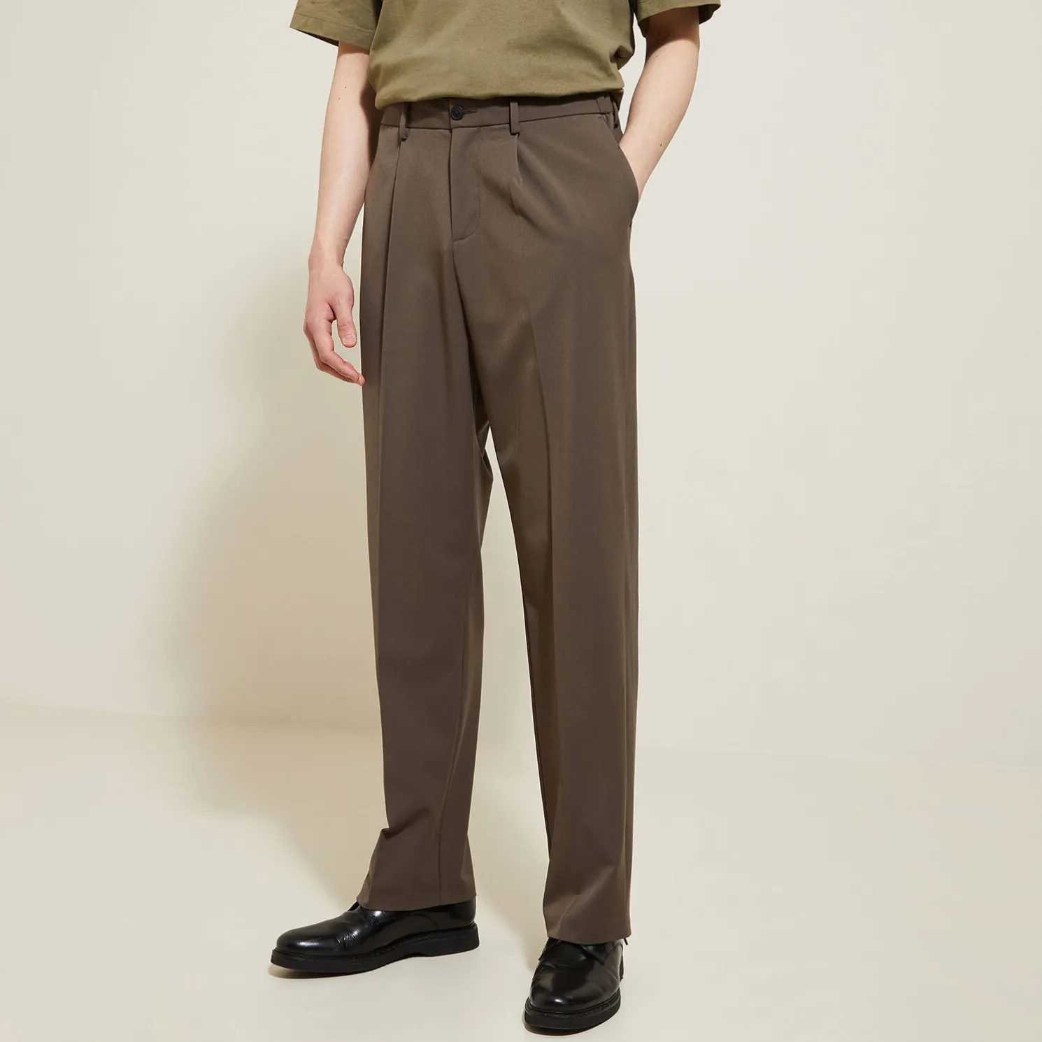 Brede broek met plooien