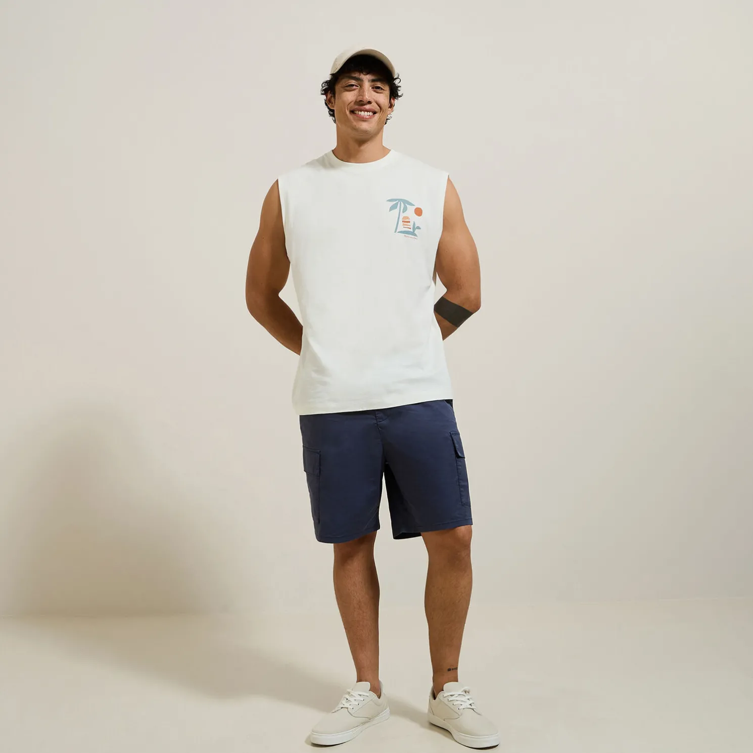 Comfortabel mouwloos shirt met print op voor-en ac