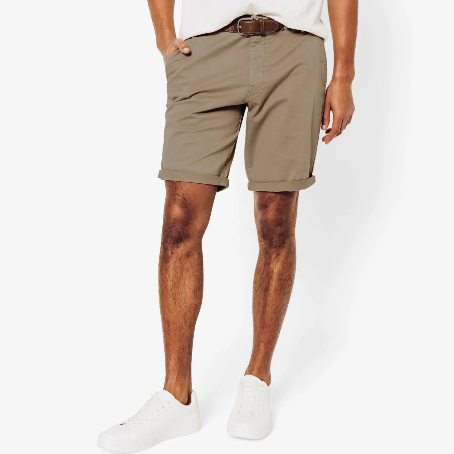 Effen chinobermuda met riem