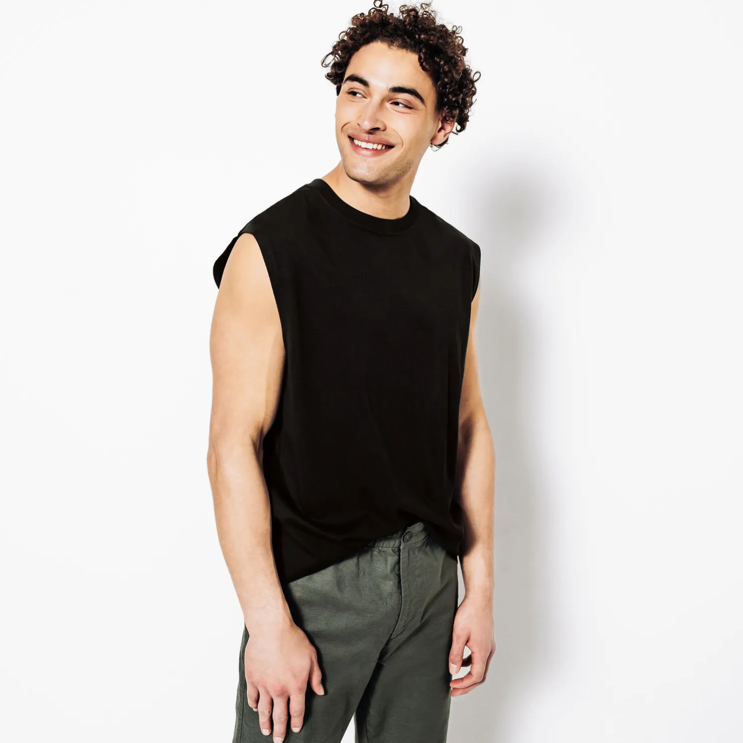 Effen mouwloos hemdje met ronde hals in katoen