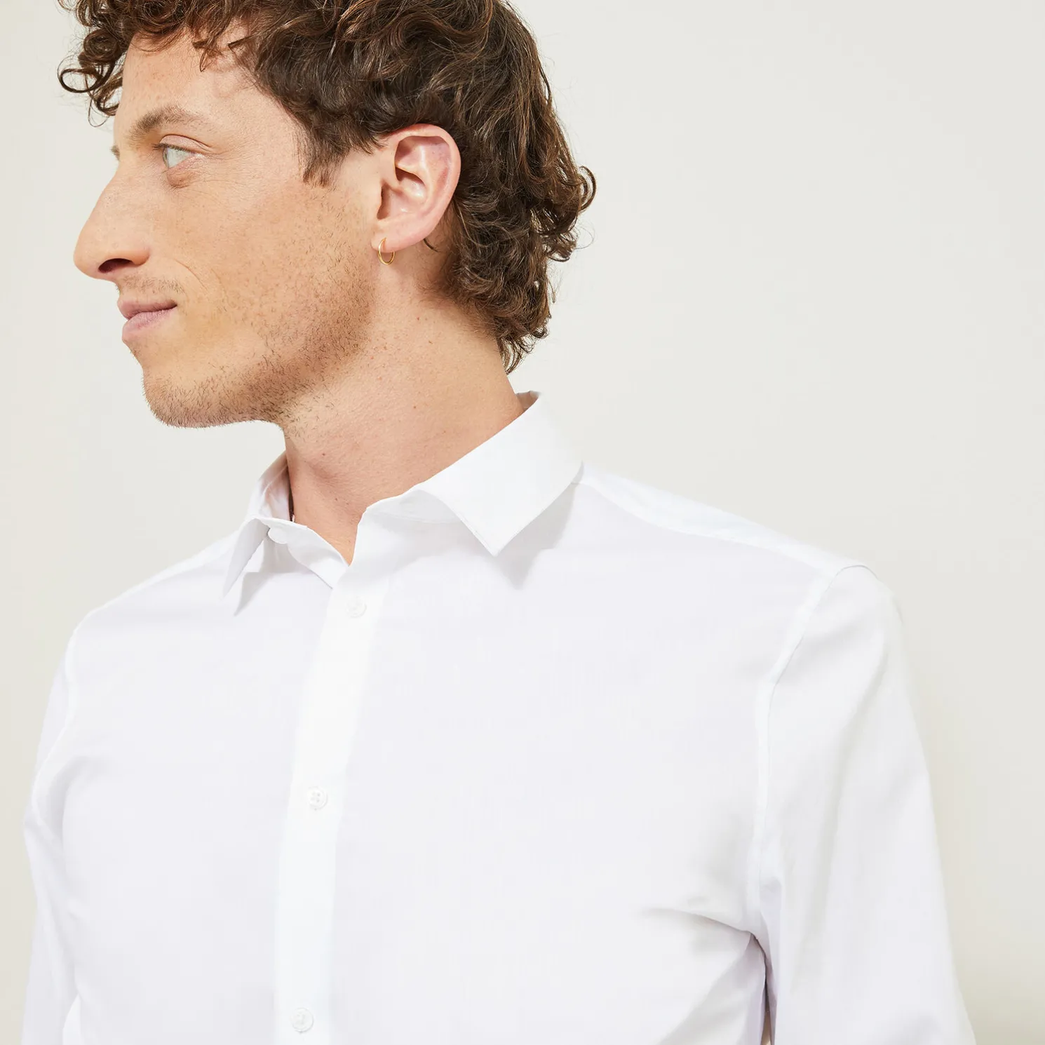 Extraslim effen hemd in gerecyclede polyamide