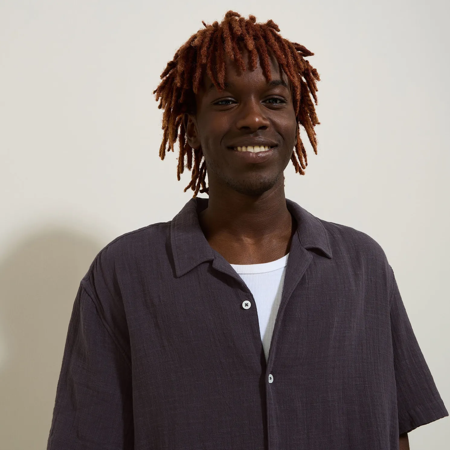 Hemdje in geweven katoengaas