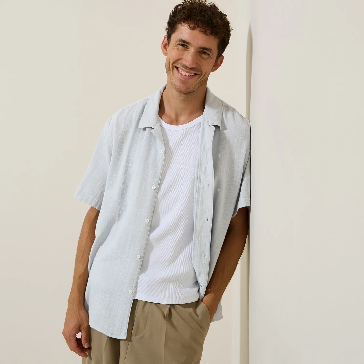 Hemdje in geweven katoengaas