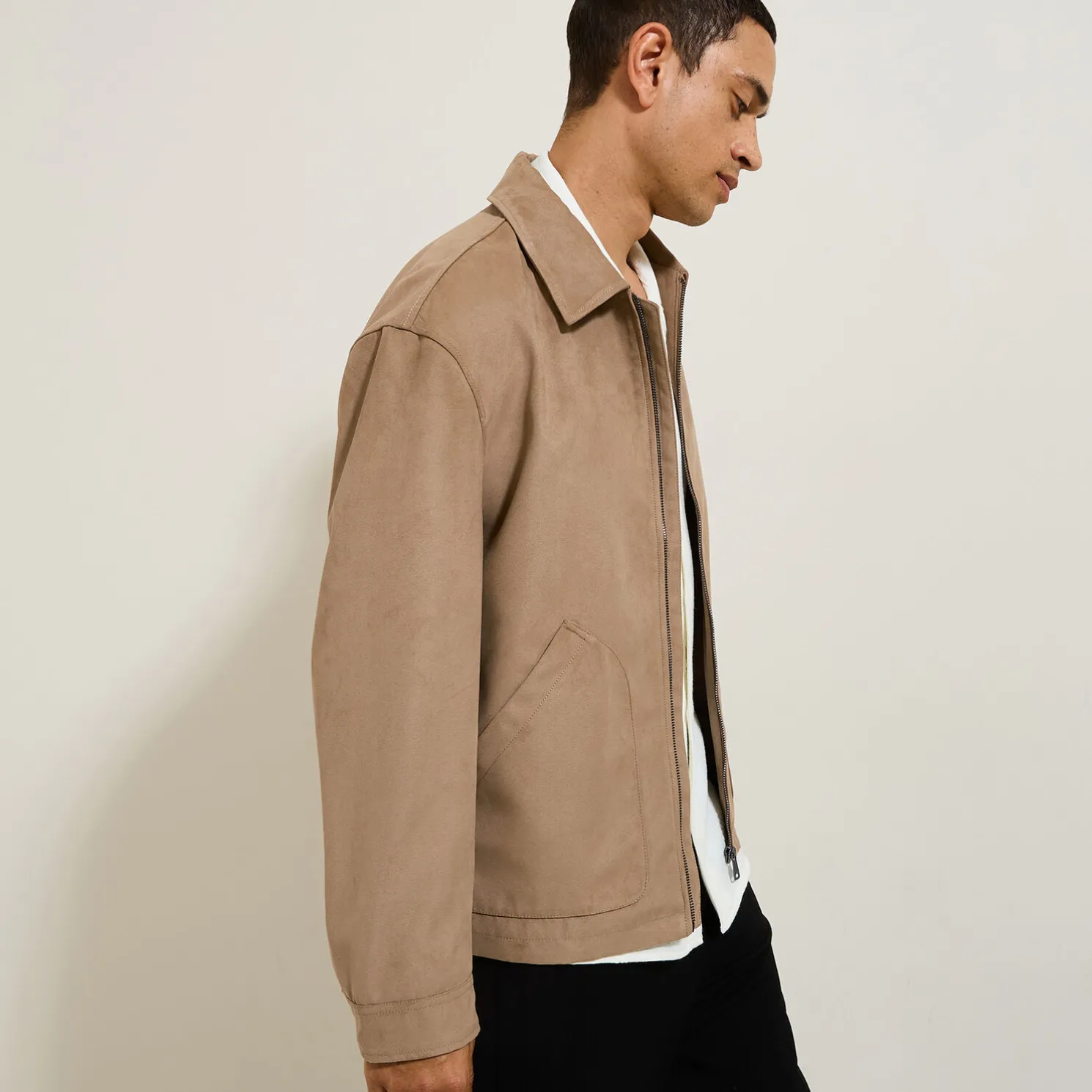 Jack met fluwelen aspect en hemdskraag