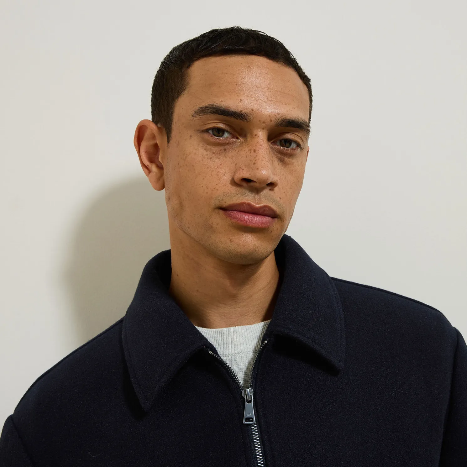 Jack met hemdskraag en rits