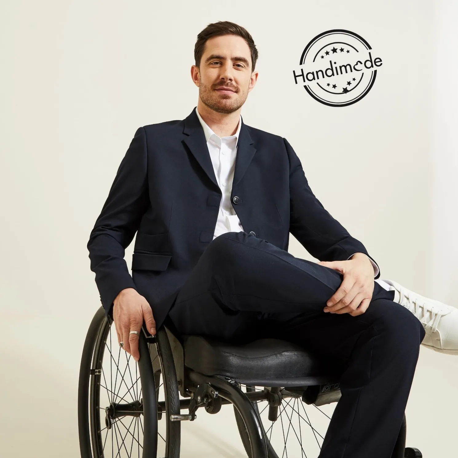 Kostuumvest voor personen met beperkte mobiliteit