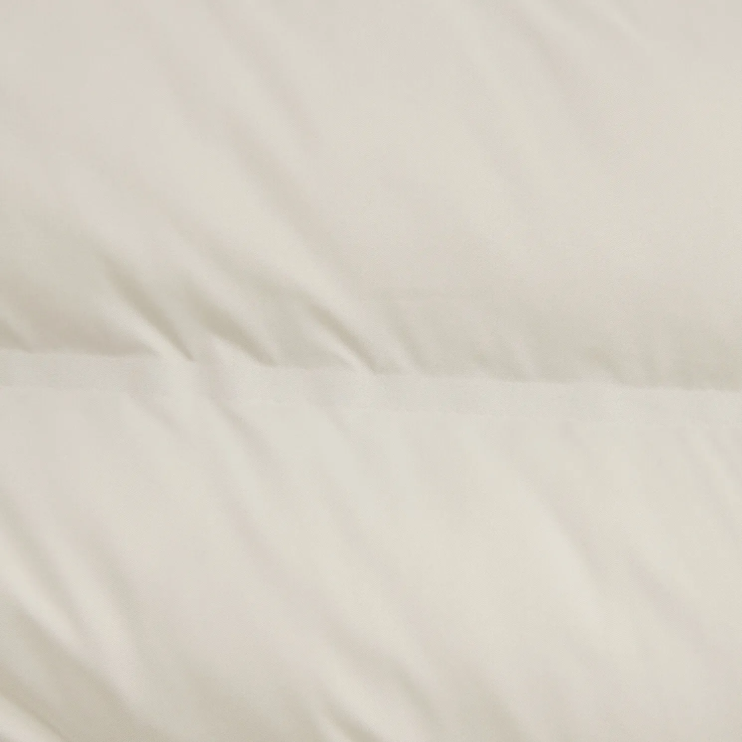 Licht donsjack met opstaande kraag