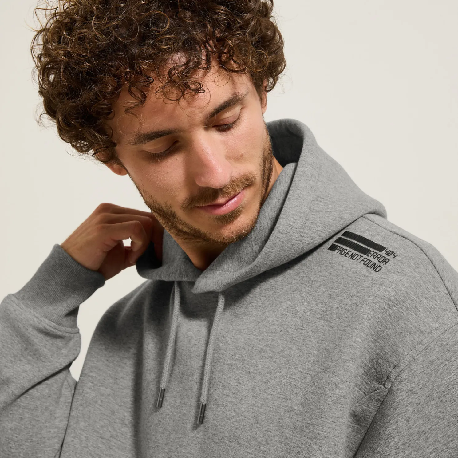 Rechtvallende oversized sweater met kap