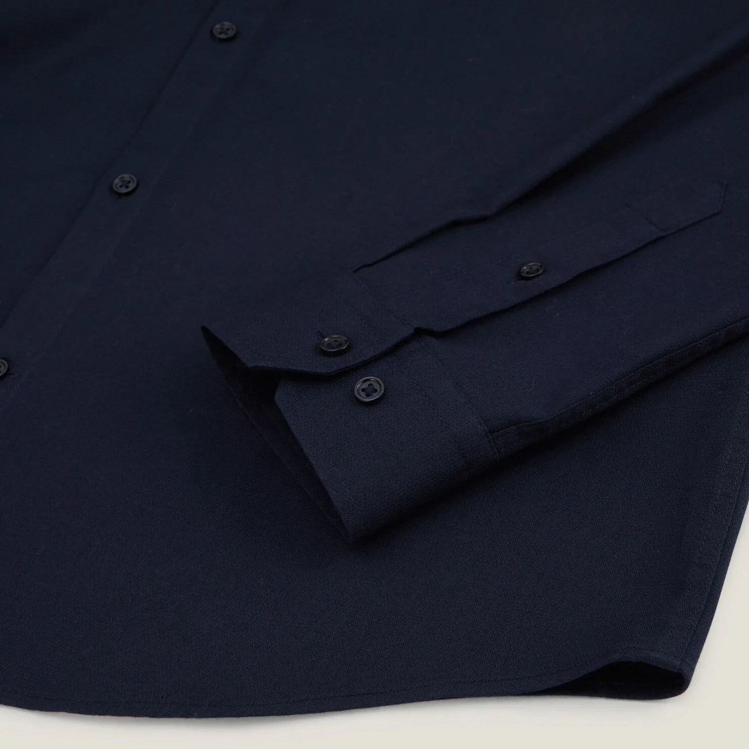 Regular effen hemd in biokatoen