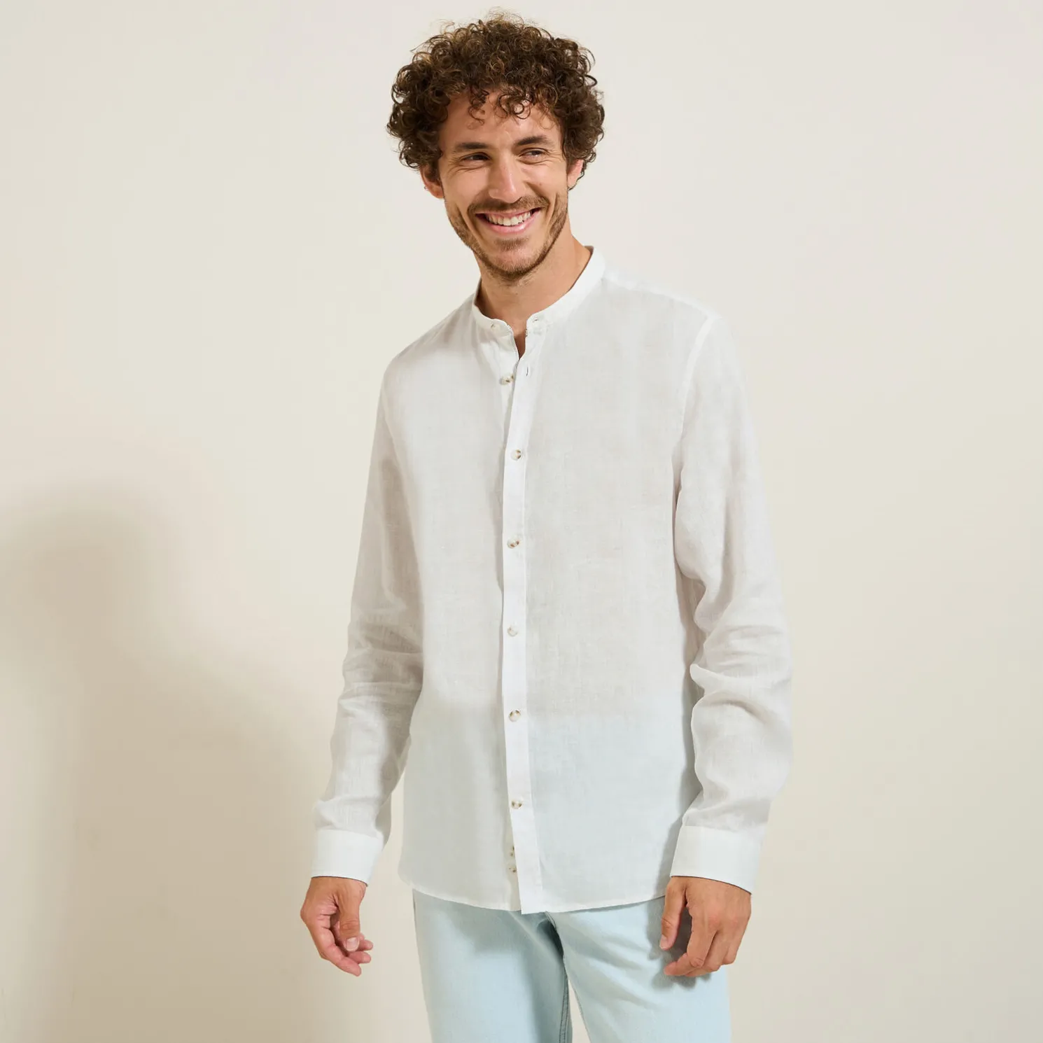 Regular effen hemd in linnen met mao-kraag