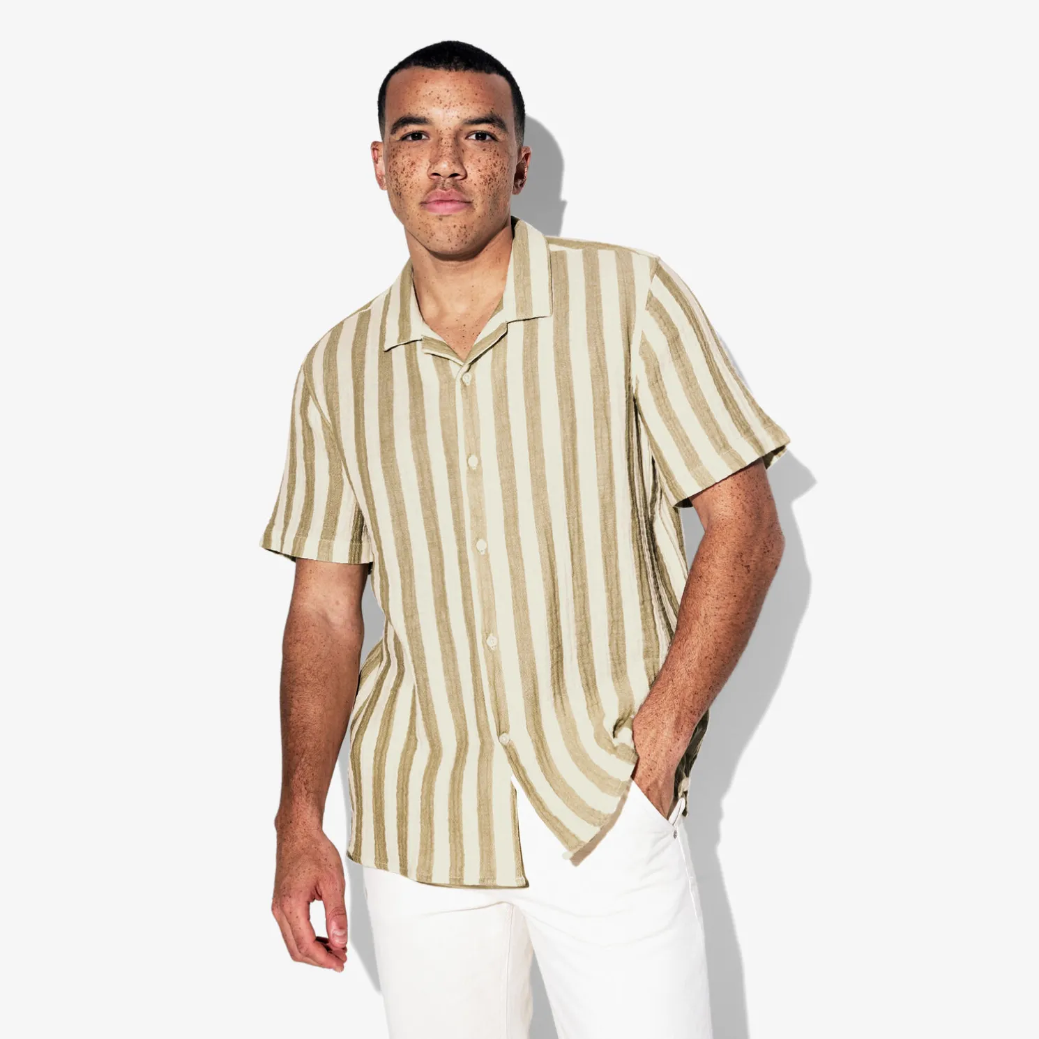Regular fit gestreept overhemd met korte mouw van