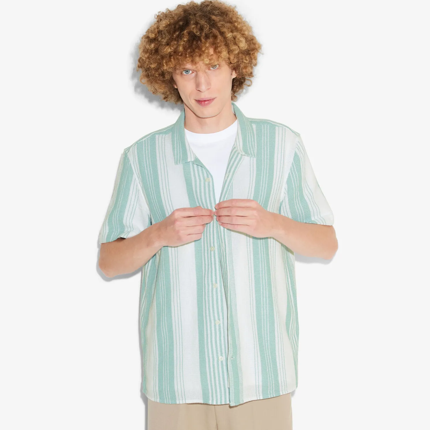 Regular gestreept hemdje in geweven katoen