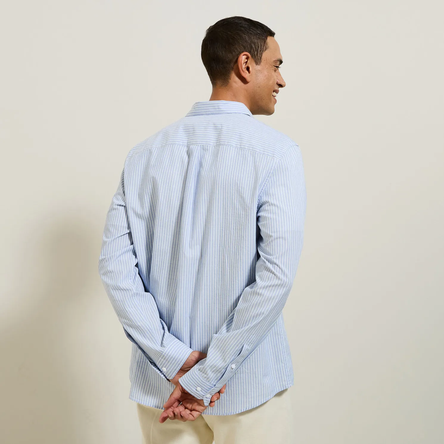 Regular gestreept hemd in katoen