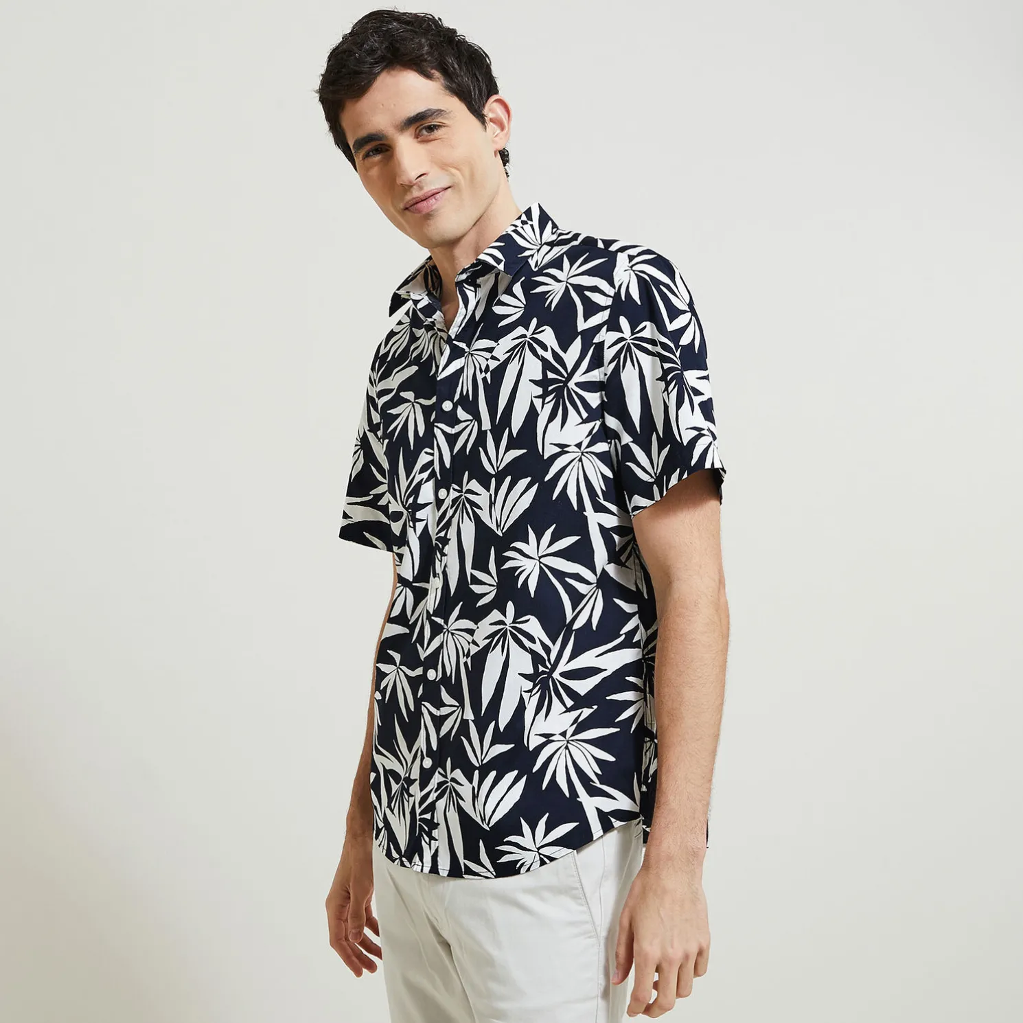 Regular hawaïhemdje met bloemenprint in biokatoen