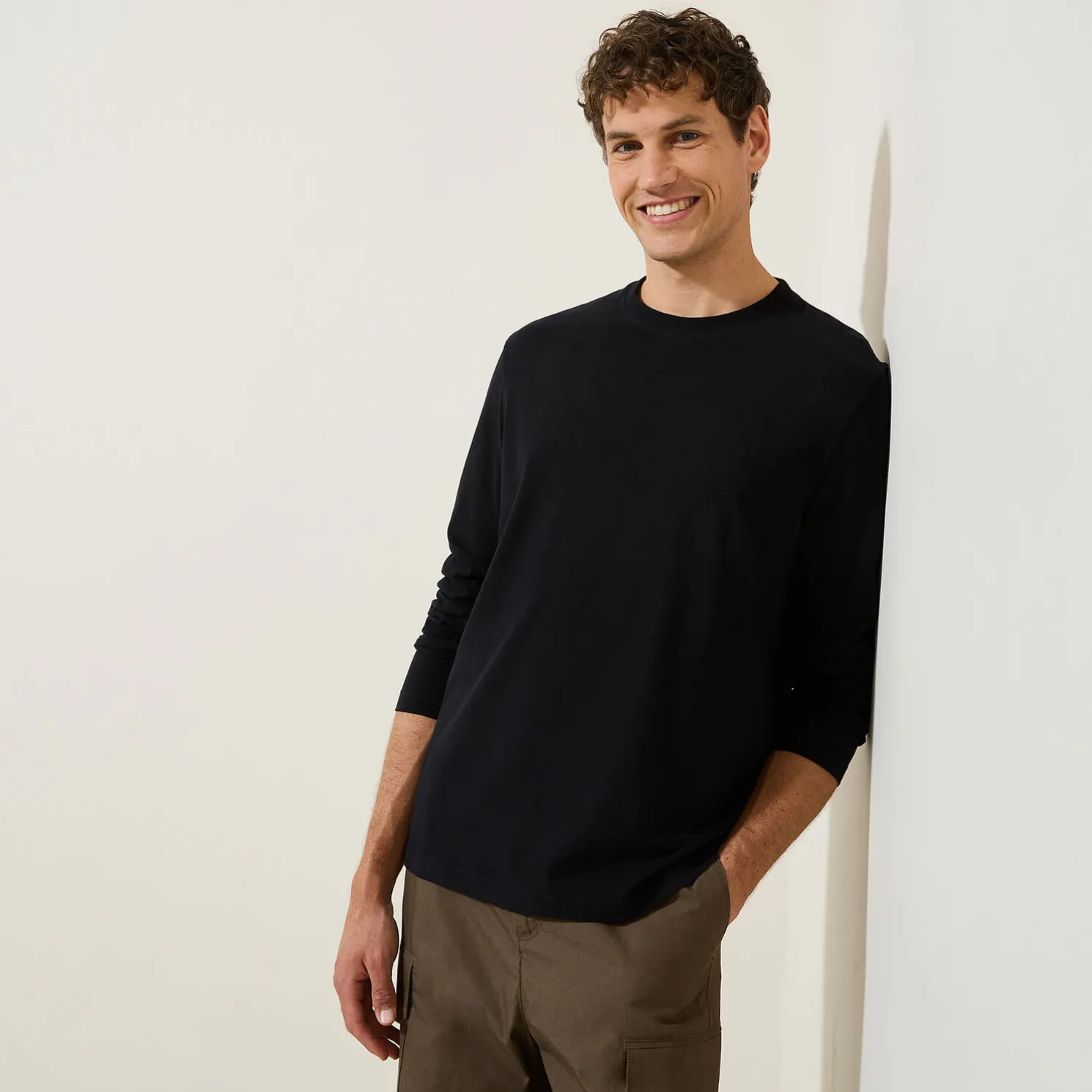 Slim basic T-shirt met ronde hals