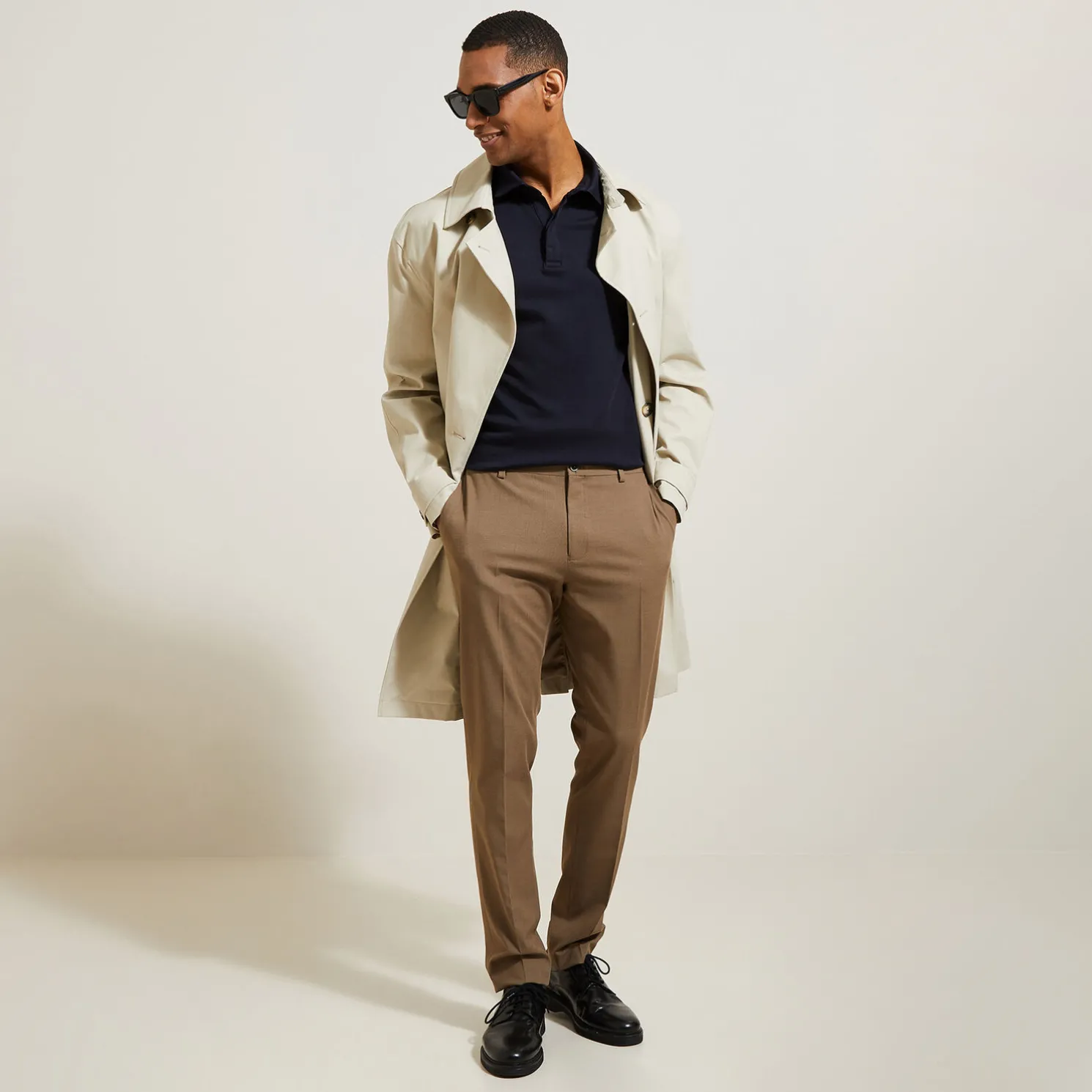 Slim effen polo met korte mouwen en Italiaanse kra