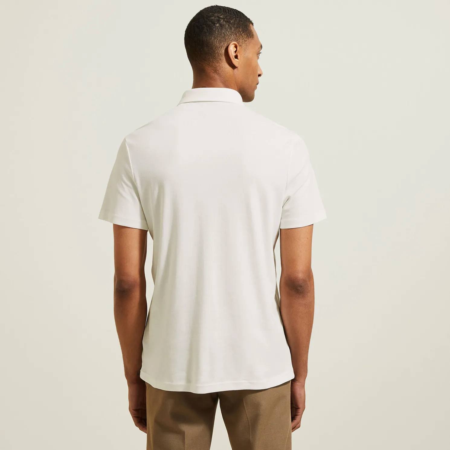 Slim effen polo met korte mouwen en Italiaanse kra