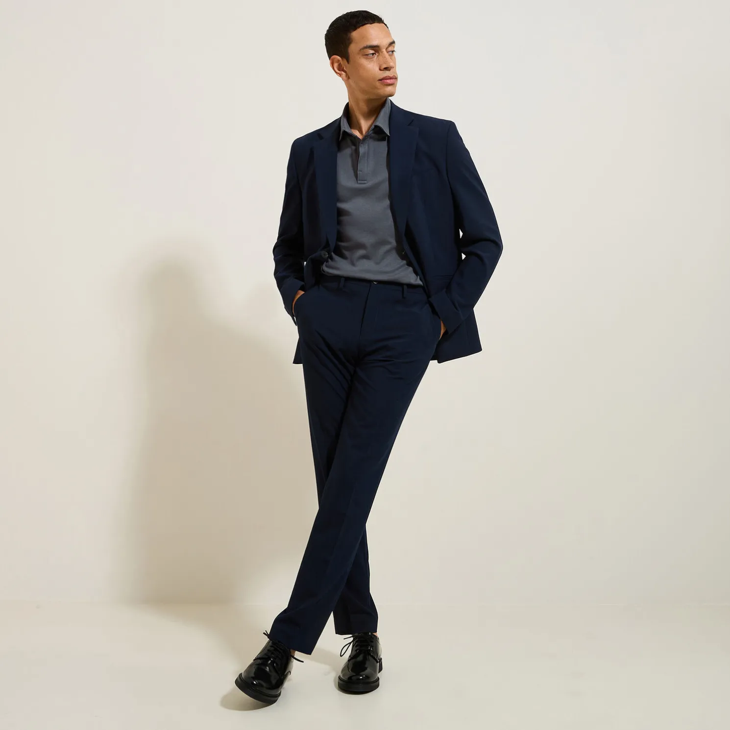 Slim effen polo met korte mouwen en Italiaanse kra