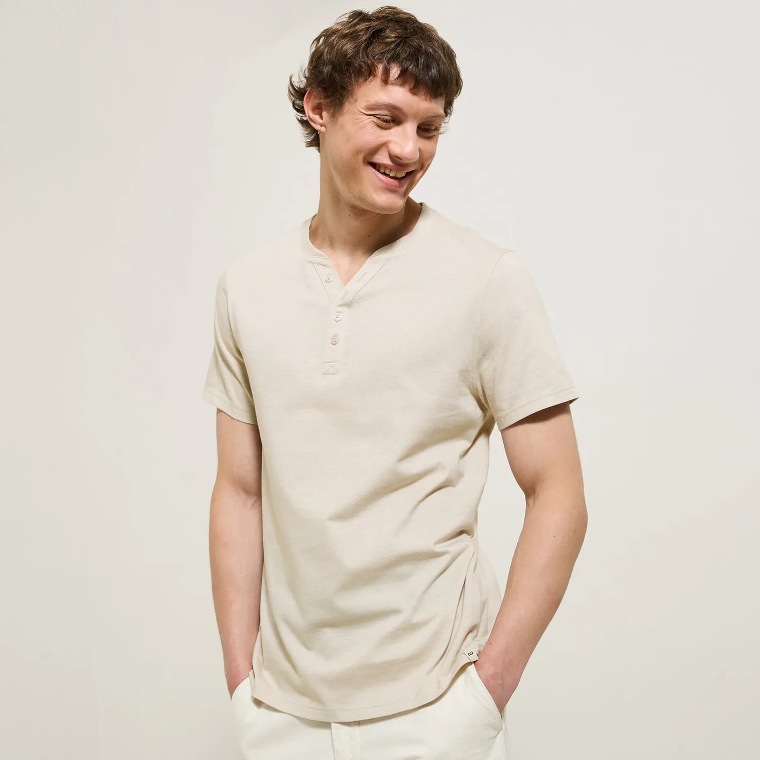 Slim T-shirt met Tunesische kraag