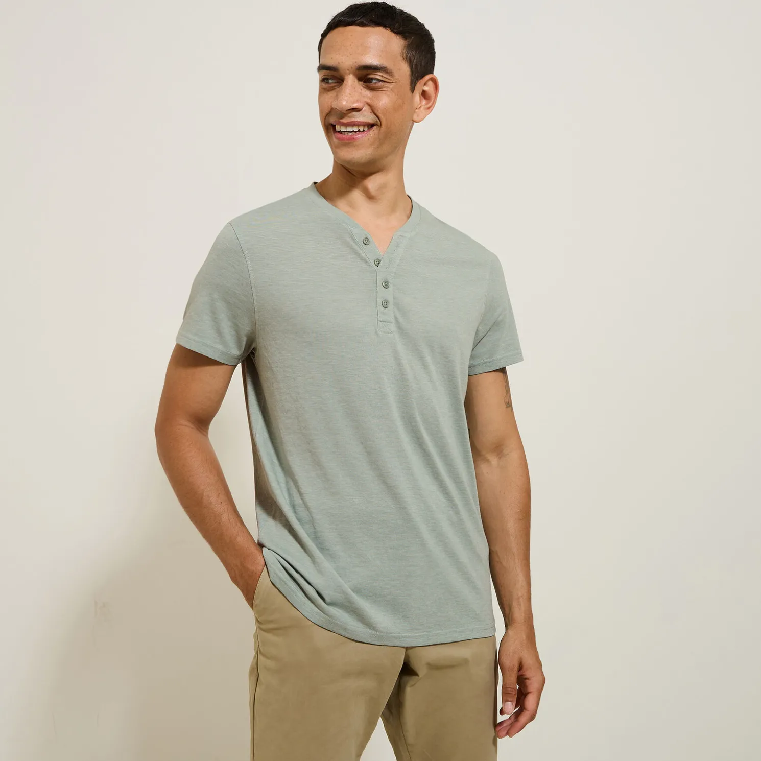 Slim T-shirt met Tunesische kraag