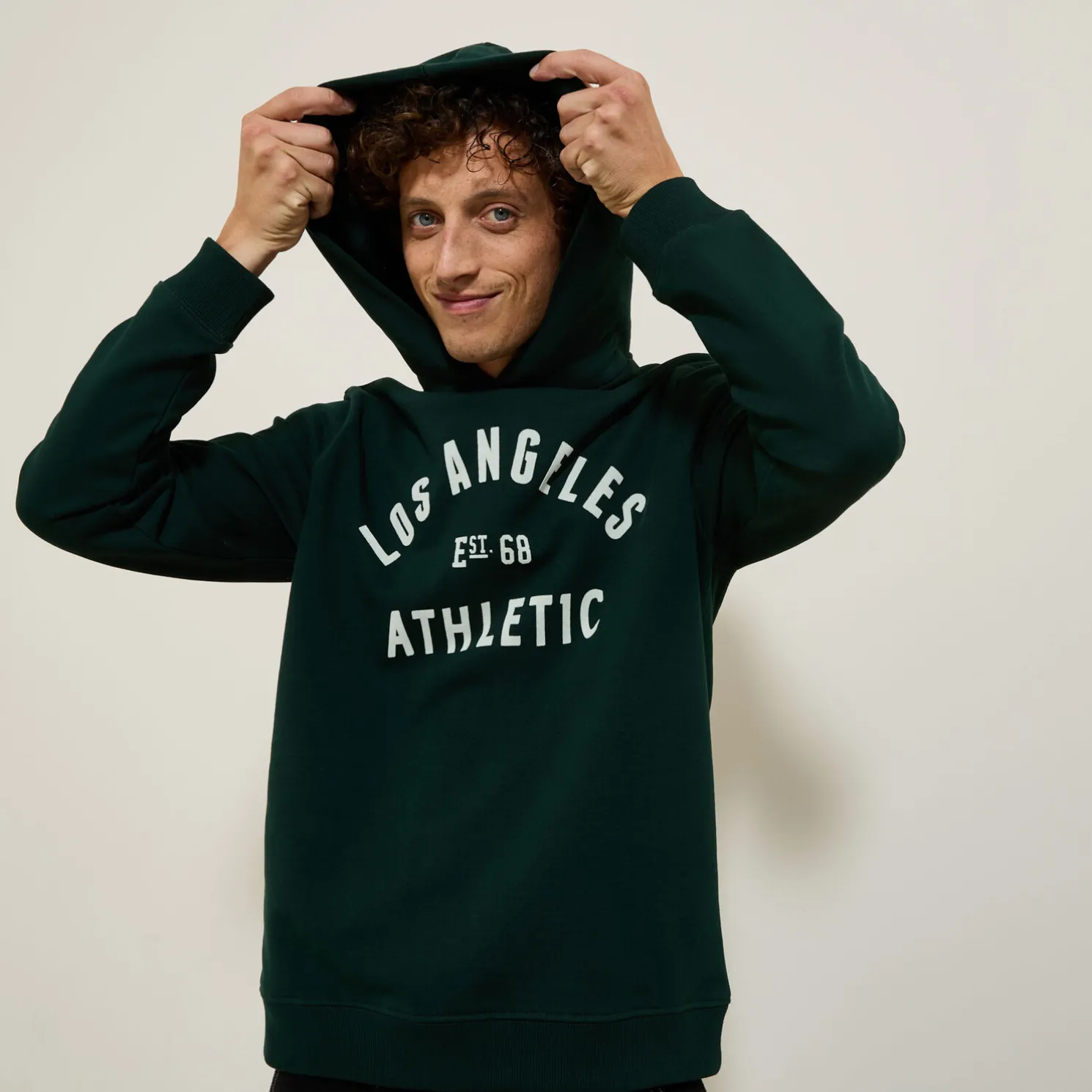 Sweater met kap, flockprint vooraan