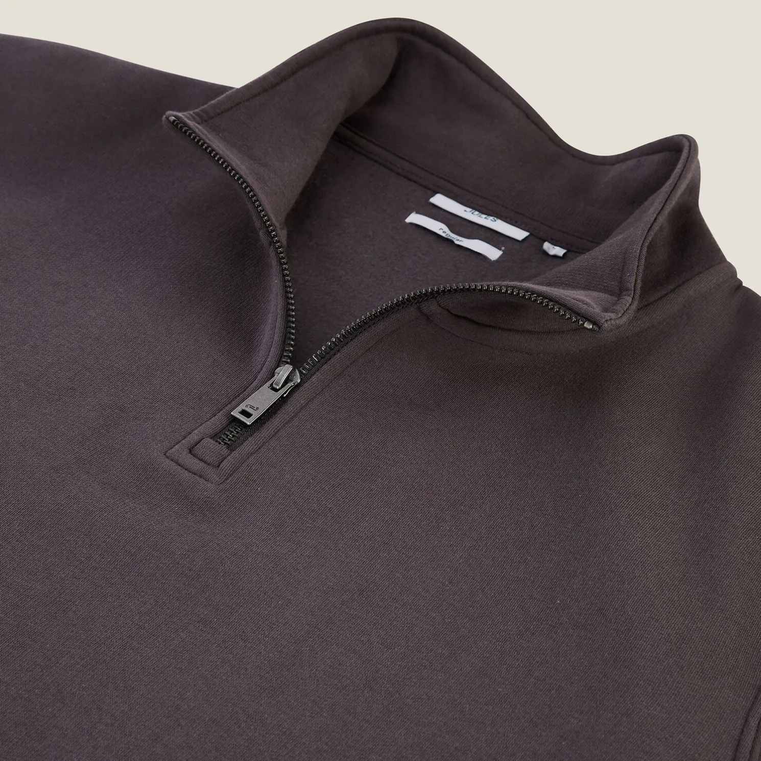 Sweater met opstaande ritskraag