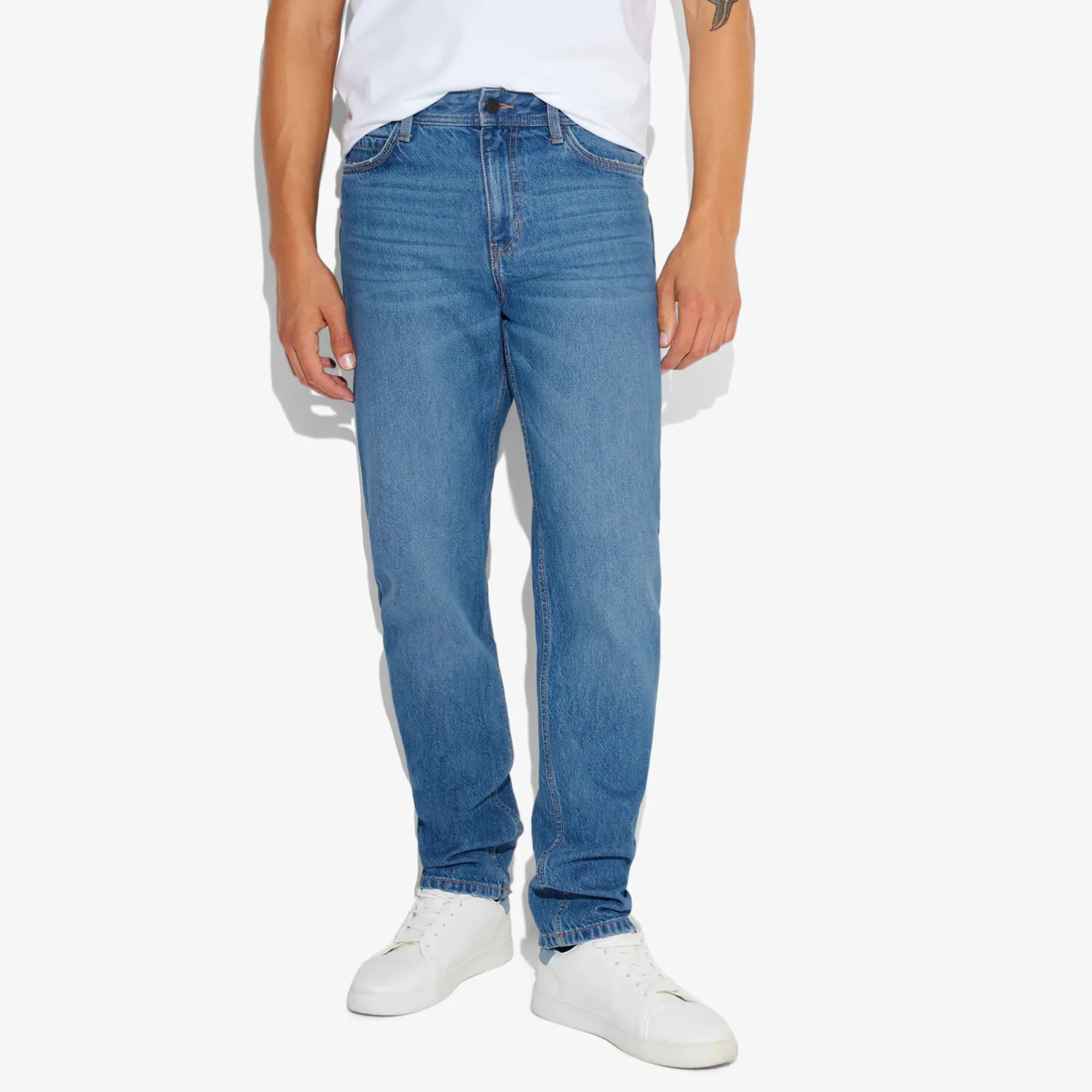 Tapered jeans