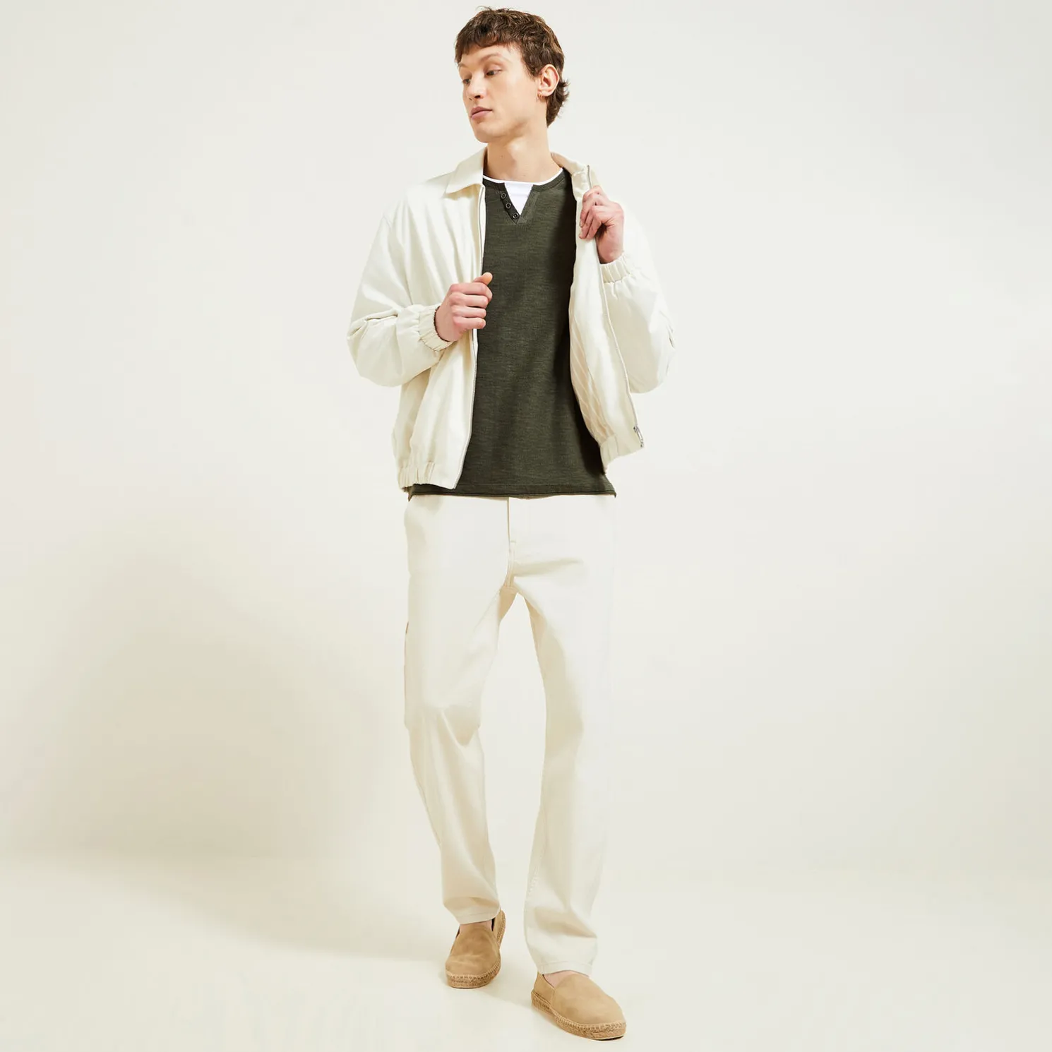 Trui met dubbele halslijn