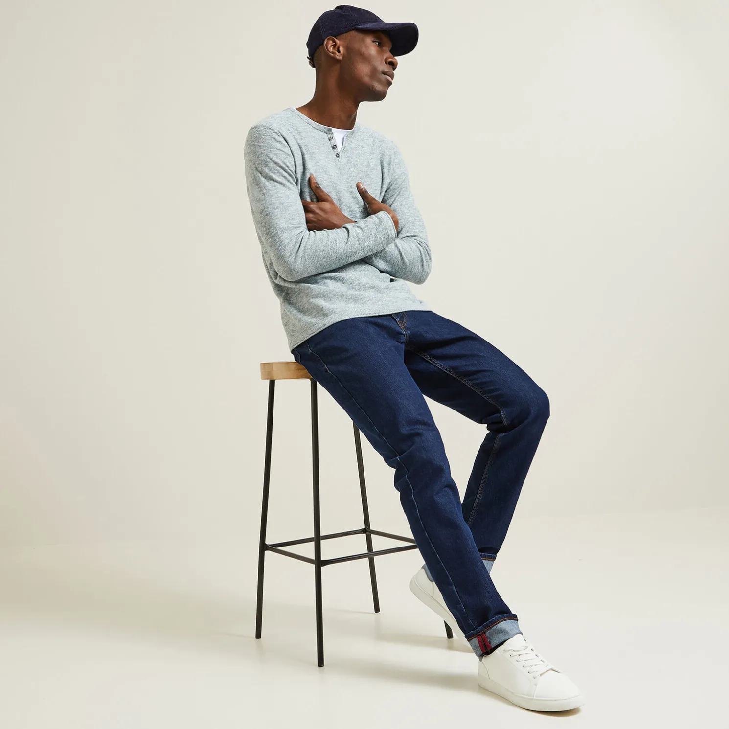 Trui met dubbele halslijn