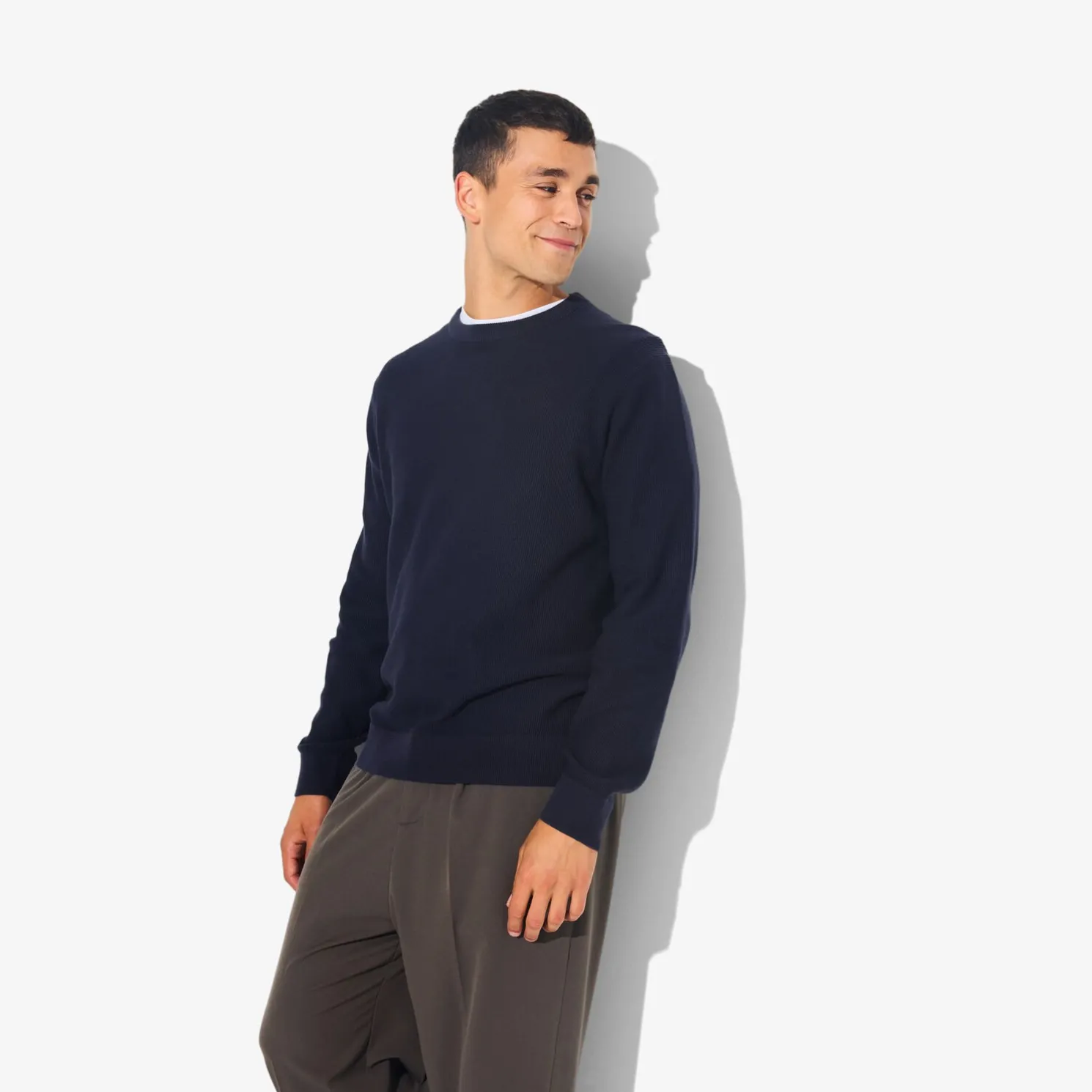 Trui met ronde hals en stekenpatroon