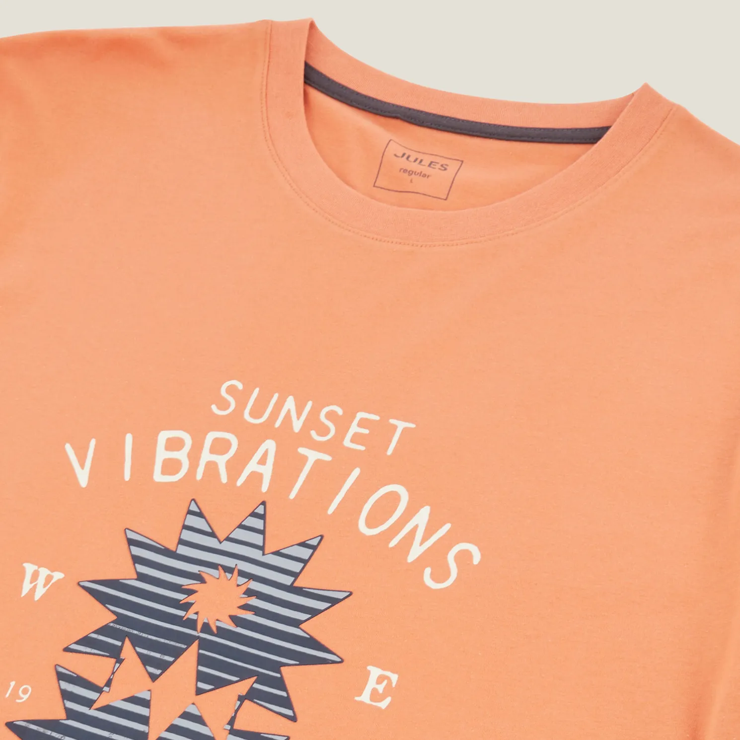 T-shirt aangebrachte print vooraan