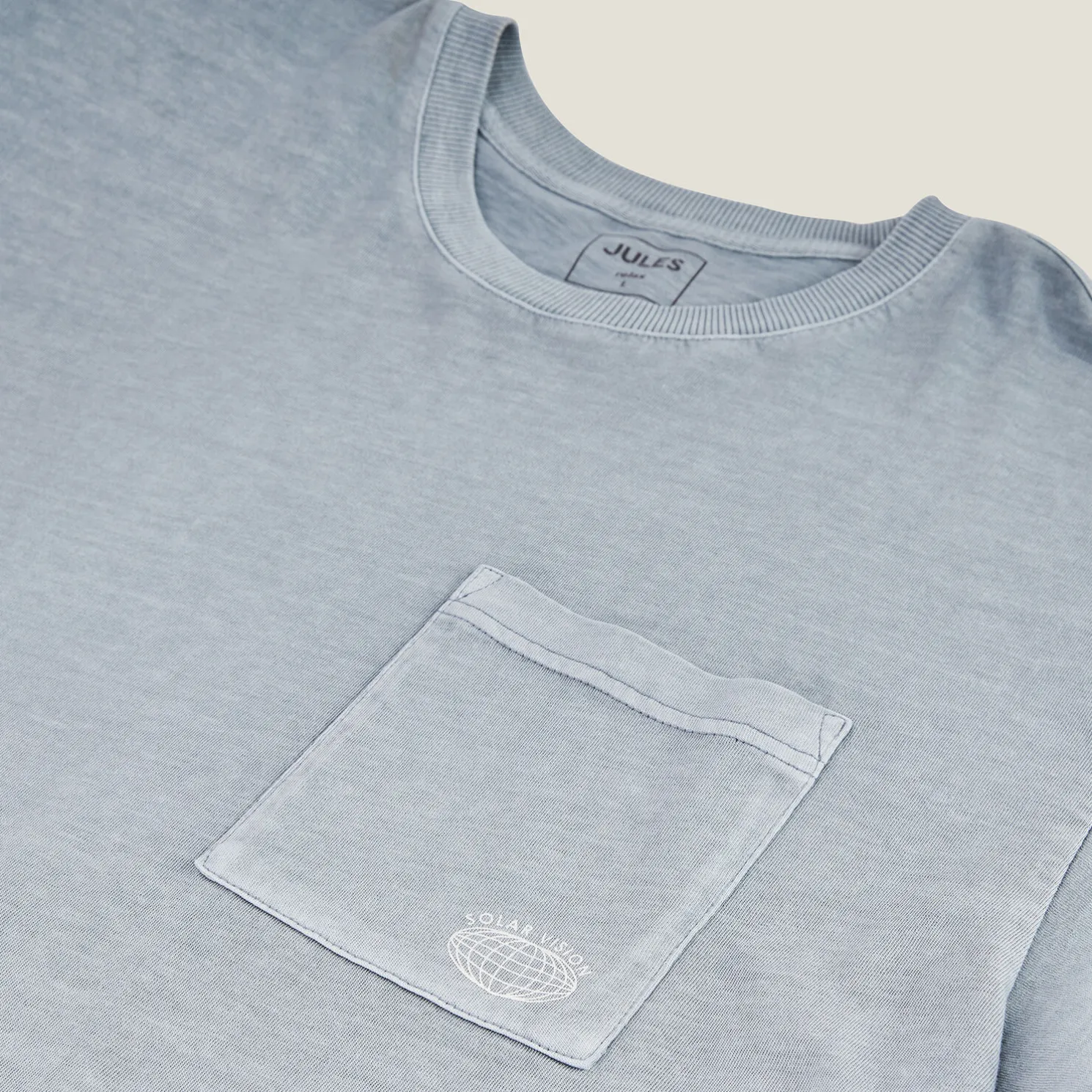 T-shirt in katoen met borstzakje