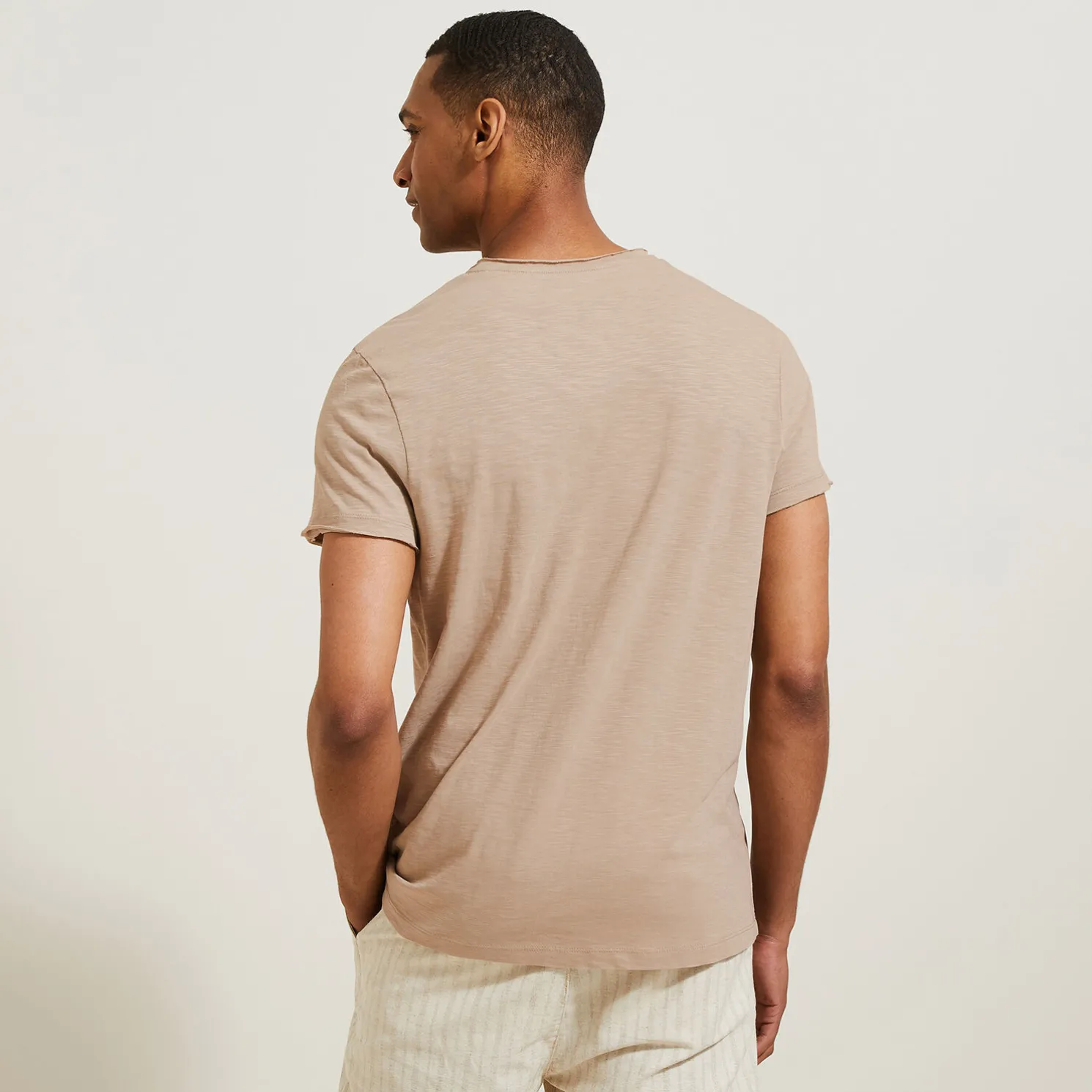 T-shirt met knooplijst in gevlamde stof