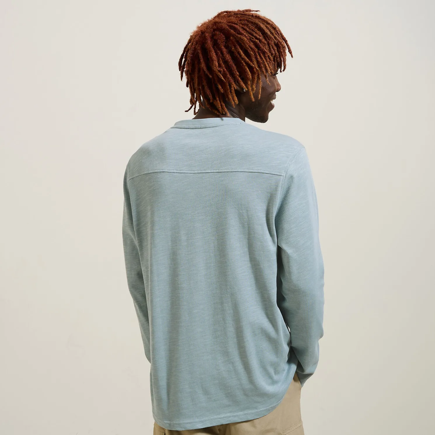 T-shirt met knooplijst en lange mouwen