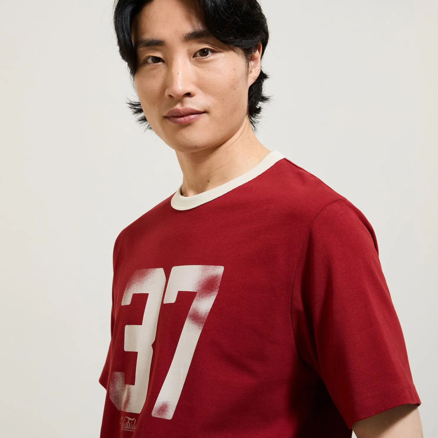 T-shirt met ronde hals, print en contrasterende ve