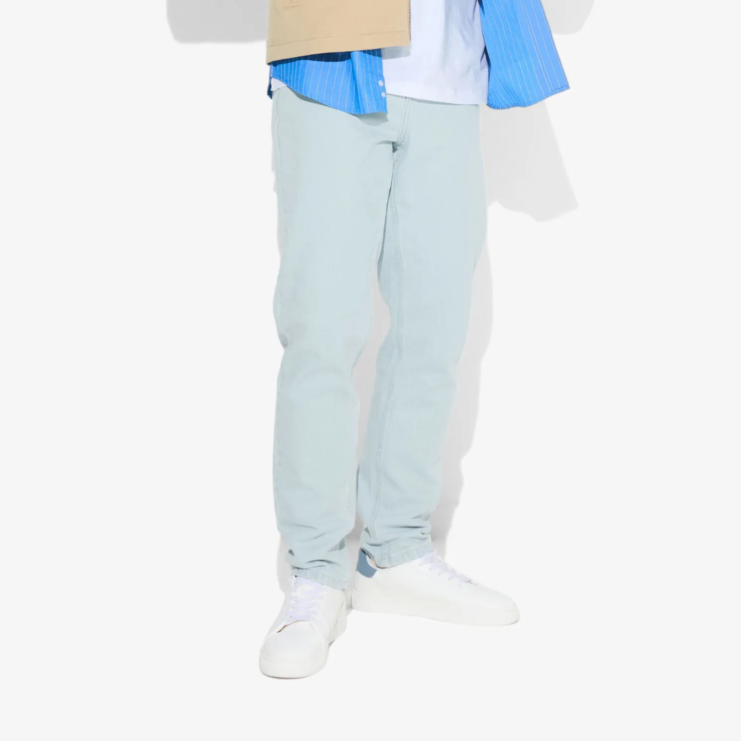 Washed tapered jeans