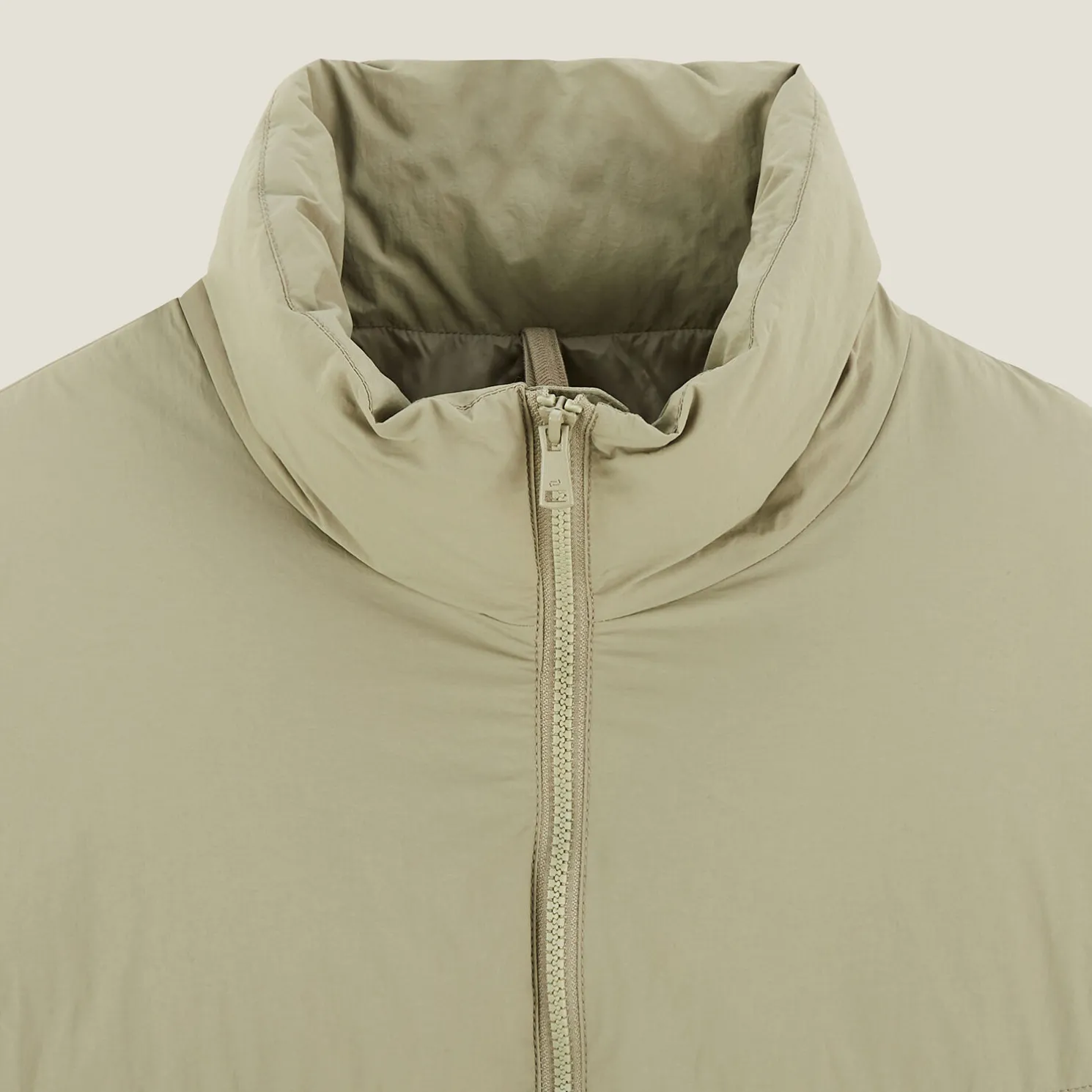 Waterafstotende gewatteerde bodywarmer